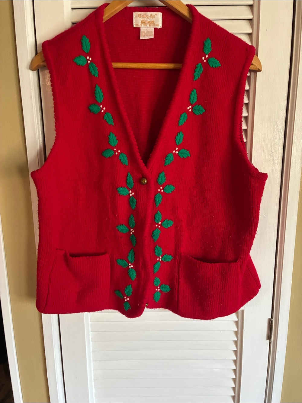 Red Holiday Knit Vest with Green Leaf Embroidery